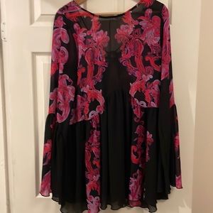 Black and pink free people tunic with billowy sleeves